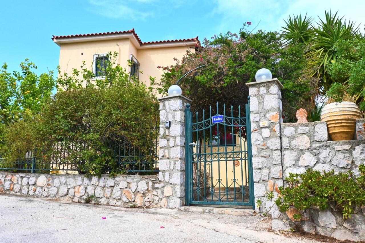 Pavlos' Cottage With Beach View Kórfos Dış mekan fotoğraf